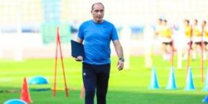 علي ماهر يطلب تقريرا عن المصابين في المصري قبل مواجهة الزمالك - في المدرج