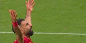 محمد صلاح يزيح هالاند ويتصدر جدول ترتيب هدافي الدوري الإنجليزي - في المدرج