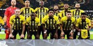 بنزيما يفوز على رونالدو: الاتحاد ينتصر على النصر (1/2) في كلاسيكو دوري روشن السعودي