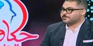 بالفيديو .. د. محمود صقر يستضيف المعالج محمود المغربي في برنامج حكاوي الطريق