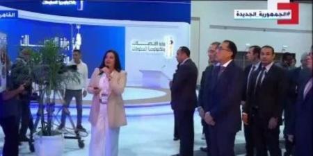 جولة لرئيس الوزراء داخل معرض القاهرة الدولى للاتصالات وتكنولوجيا المعلومات