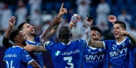 مباشر نتيجة مباراة الهلال والخليج في الدوري السعودي 2024-25 - في المدرج