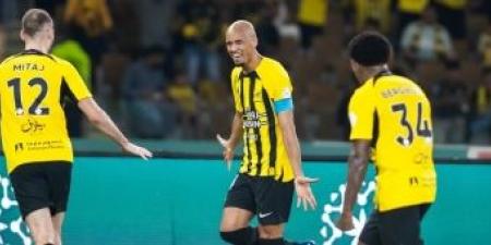 الاتحاد يتخطى الفتح ويزيح الهلال من صدارة الدوري السعودي - في المدرج