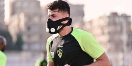 الونش وبنتايك على مقاعد بدلاء الزمالك أمام بلاك بولز بالكونفدرالية - في المدرج