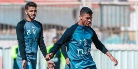 موقف محمد شحاتة من المشاركة في مباراة الزمالك وإينييمبا - في المدرج