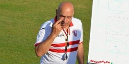 جلسة مطولة.. ماذا فعل غروس في لقائه الأول مع لاعبي الزمالك؟ - في المدرج