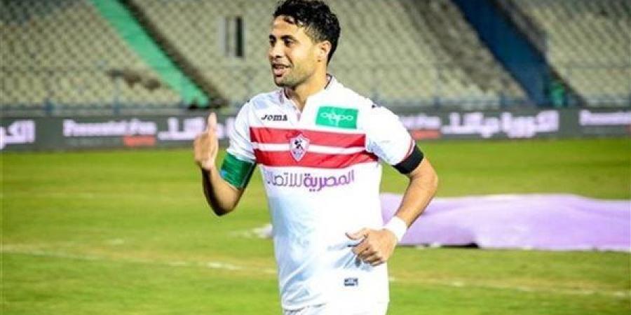 وفاة والدة محمد إبراهيم لاعب الزمالك السابق - في المدرج