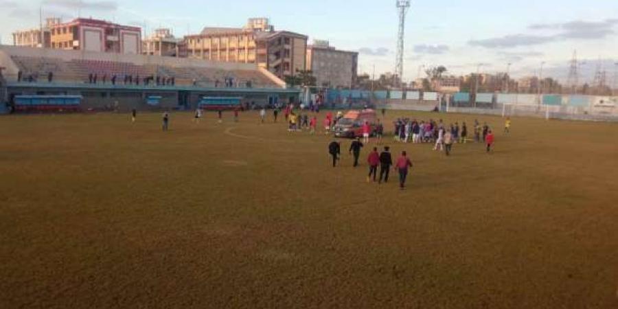 زميل لاعب كفر الشيخ: القلب استعاد النبض بعد إسعافه بالصدمات الكهربائية (خاص)