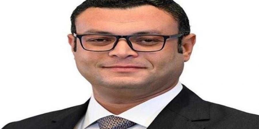 وزير الإسكان يستعرض مقترحات تطوير وتعظيم دور جهاز التفتيش الفني على أعمال البناء