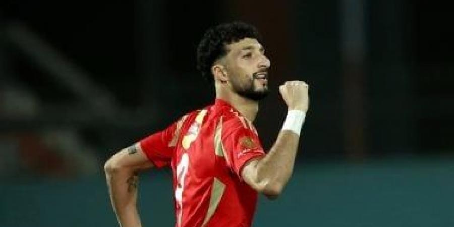 الأهلي يرفض المجازفة بـ وسام أبو علي أمام الاتحاد السكندري - في المدرج