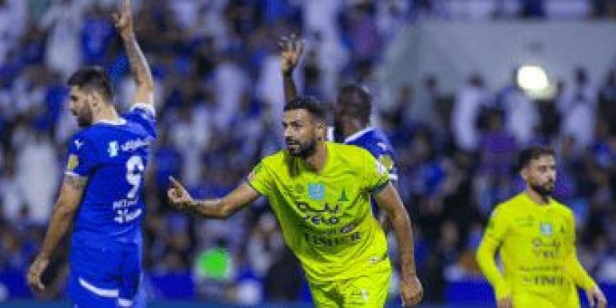 بعد مباراة الخليج والهلال.. الإنجاز التاريخي للزعيم يتوقف - في المدرج