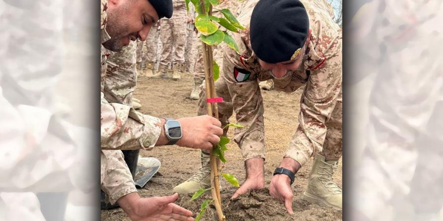 سلاح الدفاع الجوي بالجيش ينظم فعالية «يوم التخضير» - في المدرج