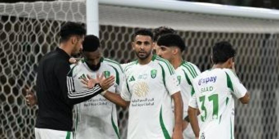 شاهد | محرز يسجل ويقود الأهلي لفوز جديد في الدوري السعودي - في المدرج