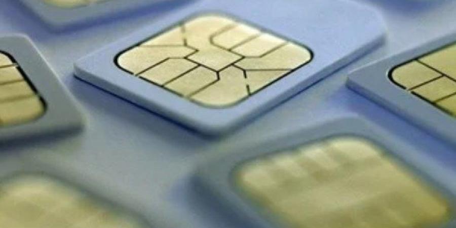 شركات المحمول تقدم تفاصيل التعاقد على شريحة eSIM داخل الفروع