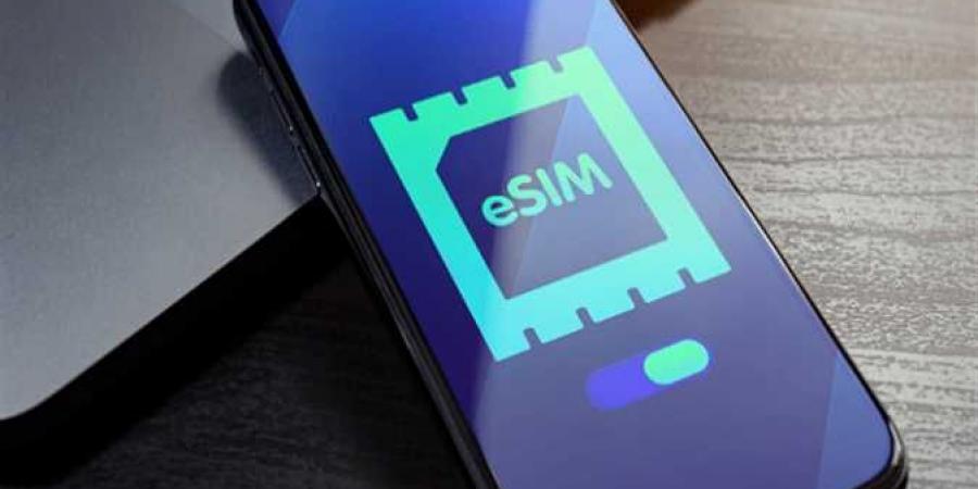 تعرف على الهواتف التي تدعم esim.. المستقبل بين يديك - في المدرج