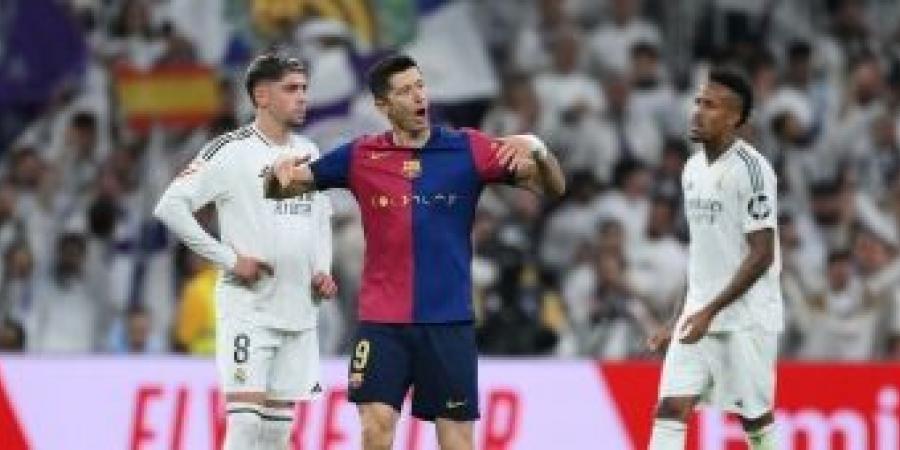 ليس برشلونة وريال مدريد.. من متصدر الدوري الإسباني دون VAR؟ - في المدرج