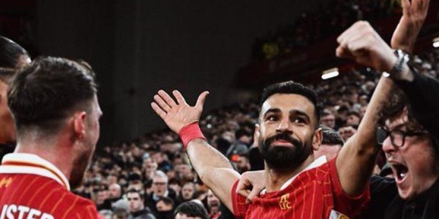 محمد صلاح يوافق على تجديد عقده مع ليفربول لمدة عام واحد - في المدرج