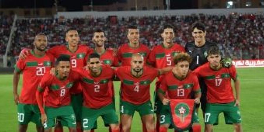 الركراكي يُتابع نجم الرجاء السابق لتعويض النصيري أو الكعبي - في المدرج