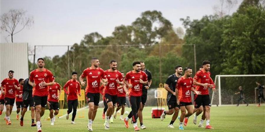 دوري أبطال إفريقيا.. الأهلي ينهي المران الأول على ستاد بيدفيست