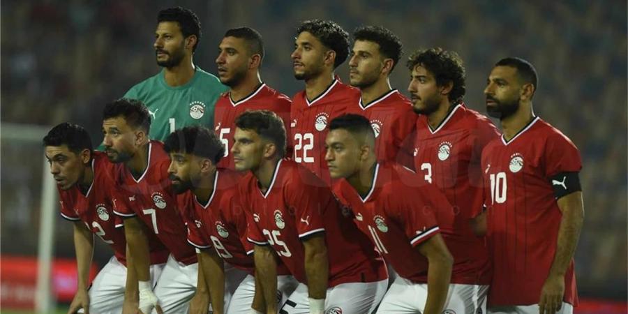 سيد عبد الحفيظ يعلنها: نجم منتخب مصر سينضم إلى الأهلي في كأس العالم للأندية