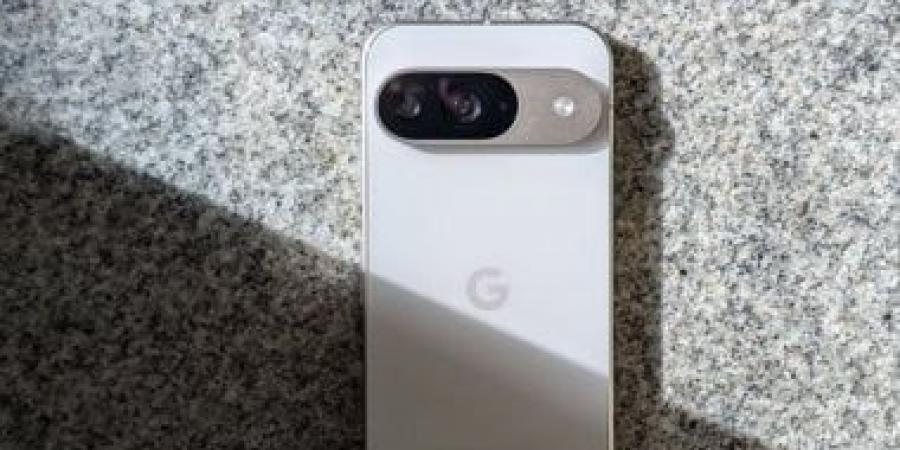 هواتف Pixel 6 و7 وFold يحصلون رسميًا على عامين إضافيين من تحديثات أندرويد - في المدرج