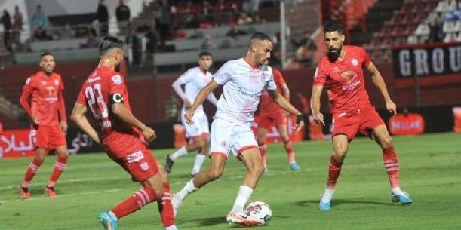 بث مباشر.. مشاهدة مباراة حسنية أكادير والفتح في الدوري المغربي