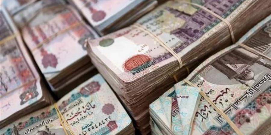 الحكومة ترفع منحة العمالة غير المنتظمة من 500 إلى 1000 جنيه