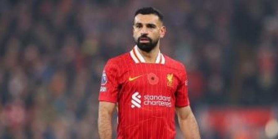 أغويرو يؤكّد أن محمد صلاح جدّد عقده مع ليفربول - في المدرج