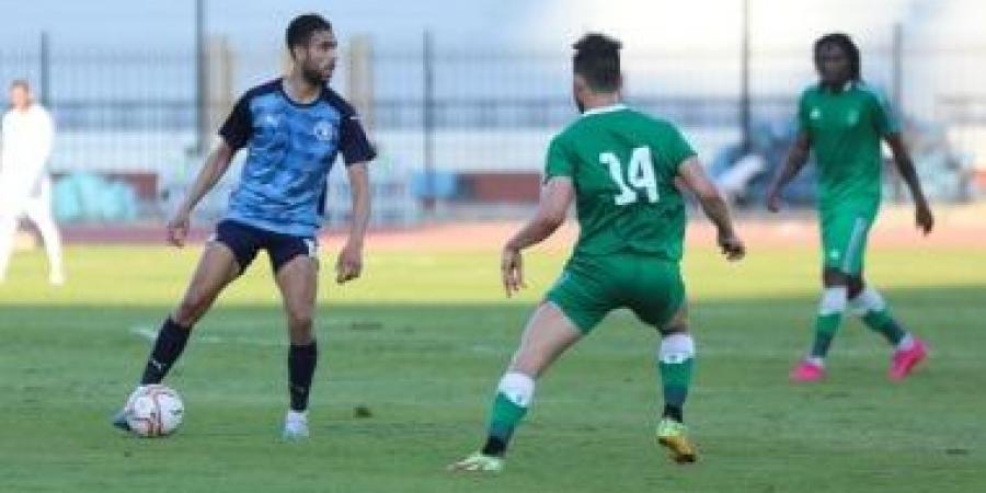 مروان حمدى يقود تشكيل بيراميدز فى مواجهة الاتحاد بكأس الرابطة - في المدرج