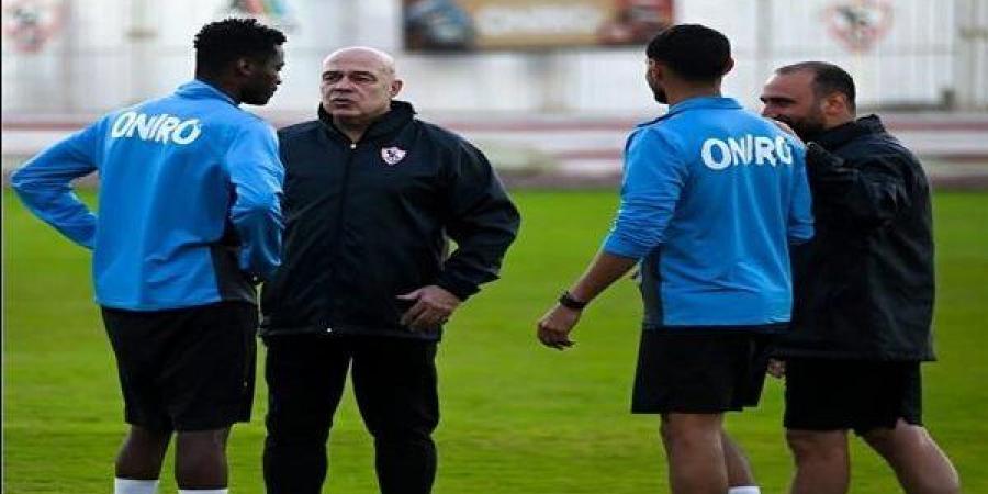 الدوري المصري.. جروس يلقي محاضرة على لاعبي الزمالك قبل لقاء سيراميكا