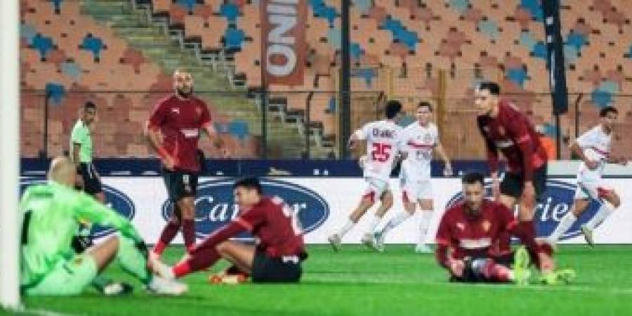 الزمالك يثور ضد التحكيم في الدوري المصري ويطالب بفتح تحقيق - في المدرج