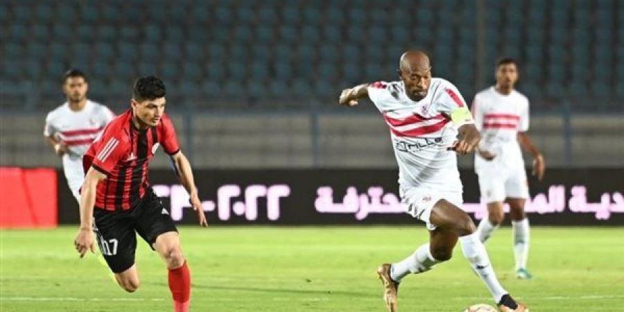 انطلاق الشوط الأول لمباراة الزمالك وطلائع الجيش بالدوري الممتاز