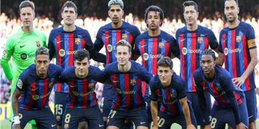 لاعب برشلونة يوجه رسالة خاصة لـ بيدري: يجعل كل شيء أسهل