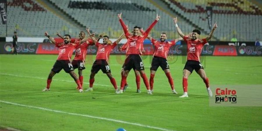 الأهلي يعود لتدريباته الجماعية استعدادًا لمواجهة إنبي - في المدرج