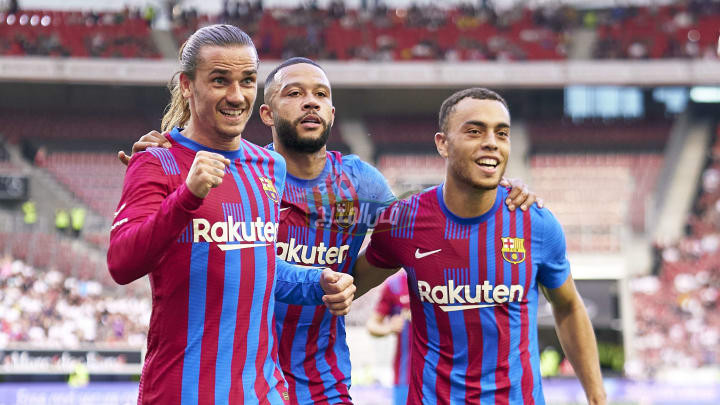 كومان يعلن تشكيل برشلونة لمواجهة ريال سوسيداد في الدوري الإسباني